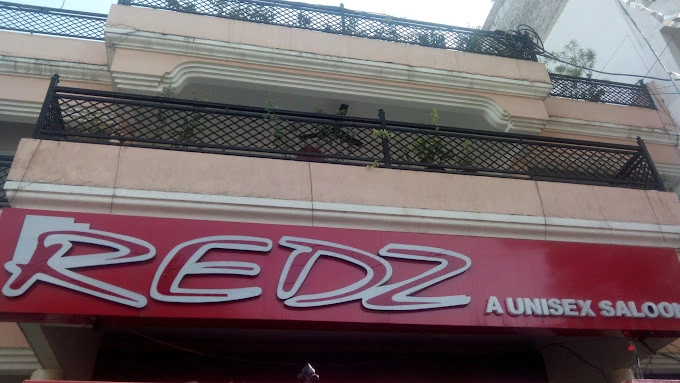 Redz Salon