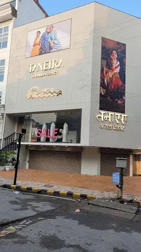Taneira Sarees