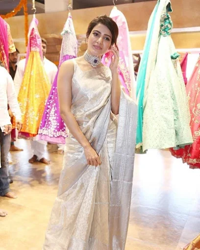 Narendra Sarees