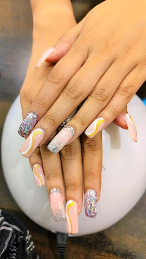 PRECIOUS U SALON AND ACADEMY ELDECO