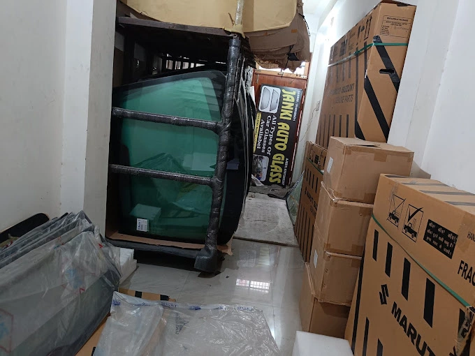 Janki Auto Glass