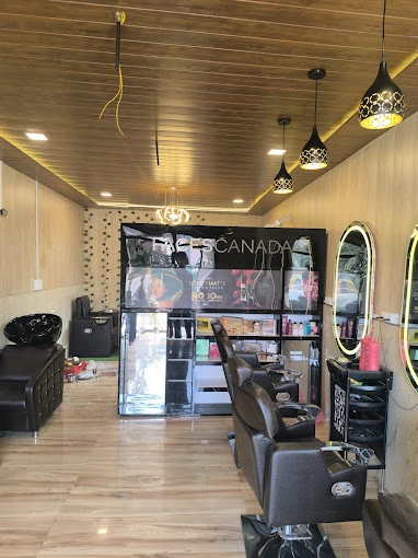 BLUSHINGTON Makeup Academy And Salon