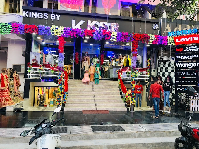 KINGS BY KSR