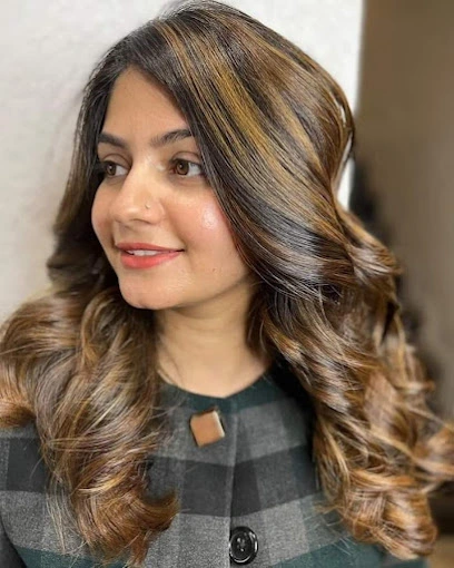 PARIS UNISEX HAIR & BEAUTY SPA SALON