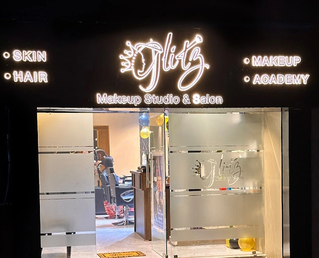 Glitz Makeup Studio & Salon (Unisex)