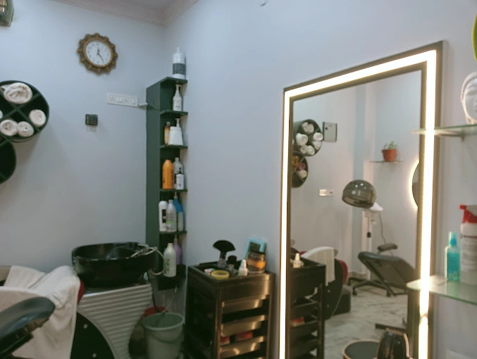 Akankha Beauty Parlour