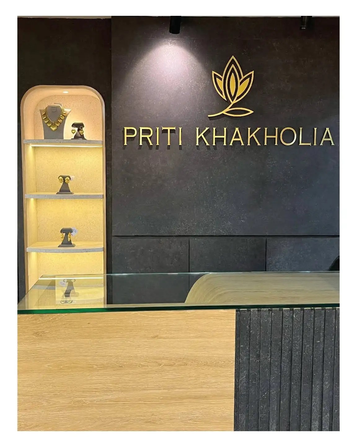 Priti Khakholia Boutique