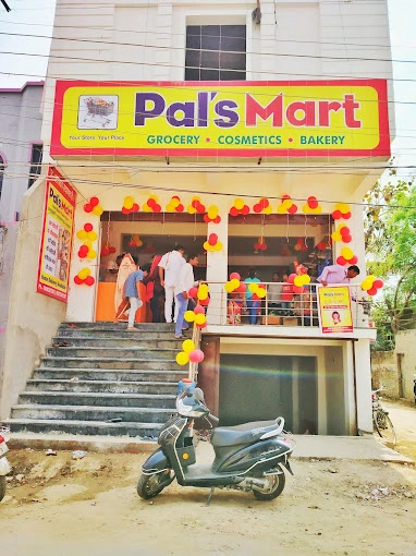 Pal's Mart