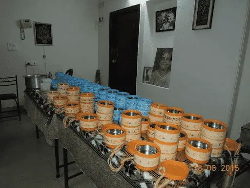 Shree Ji Tiffin Services