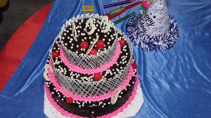 Amrit Bakers