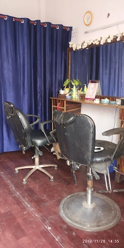 Ma Satija Beauty Parlour & Cosmetic Centre