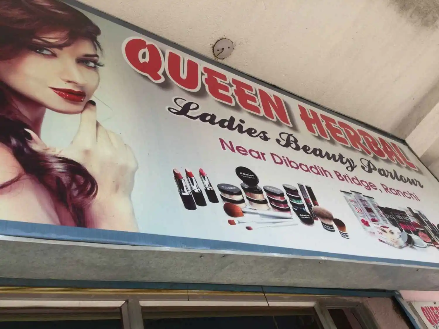 Queen Herbal Ladies Beauty Parlor