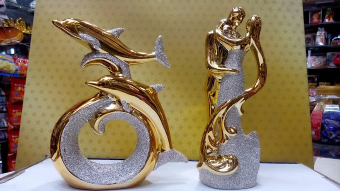 Compliments Gift Gallery