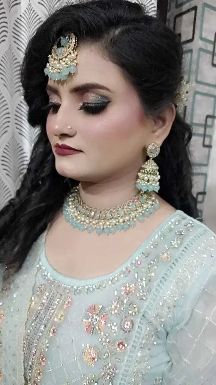Perfect Future Beauty Parlour