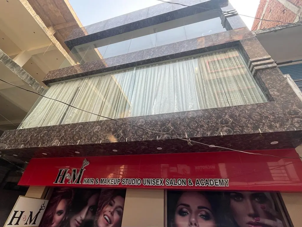 H & M Hair And Makeup Studio Unisex Salon