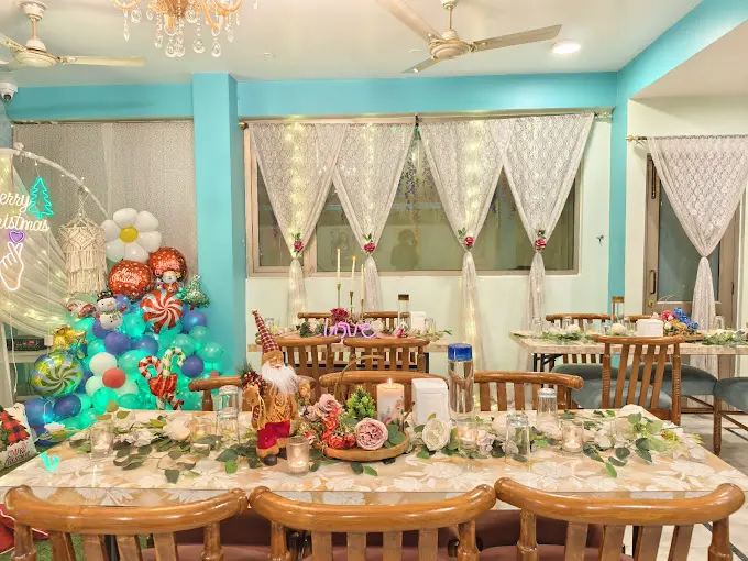 Pakwaan Candlelight Dinner Restaurant