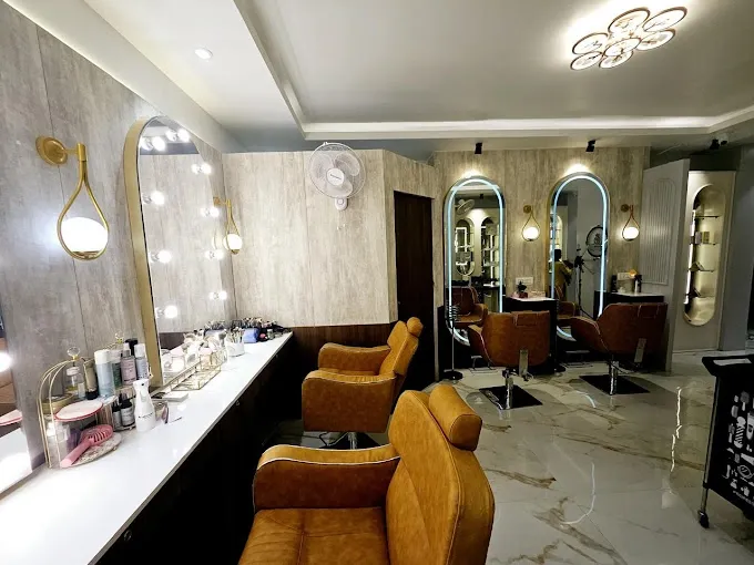Priyanka Makeup Studio & Salon - Beauty Parlour in Allahabad