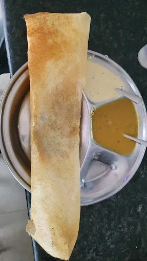 Mani's Cafe