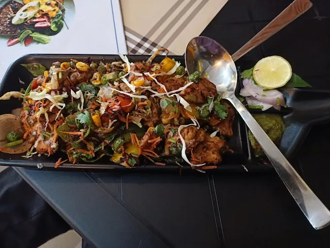 Healthy Food Cafeteria