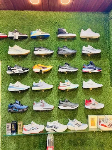 House Of Brands - Shoe Store in Varanasi