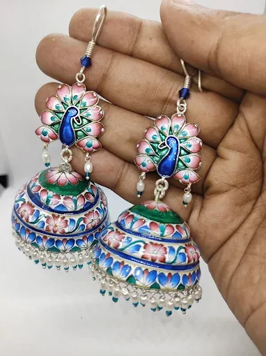 Banaras Gulabi Meenakari - Handicrafts in Varanasi