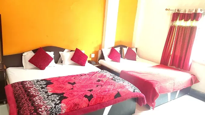 Hotel New Ashiyana Palace - Guest House in Varanasi