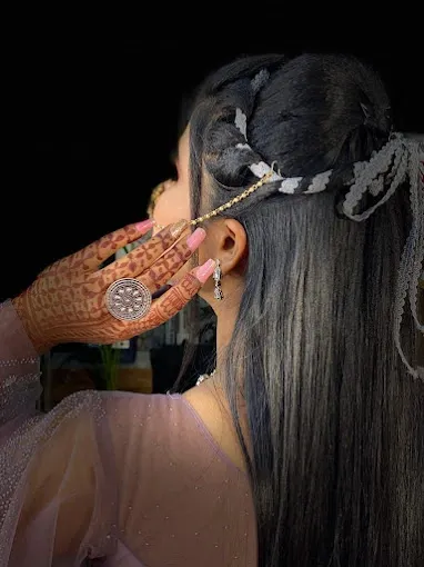 Laura Beauty Mantra - Patrakar Puram, Gomtinagar Branch - Electronic Store in Lucknow