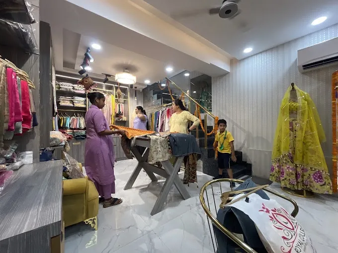Royal Collections Boutique