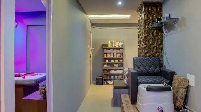 Aayam Hair & Spa Studio