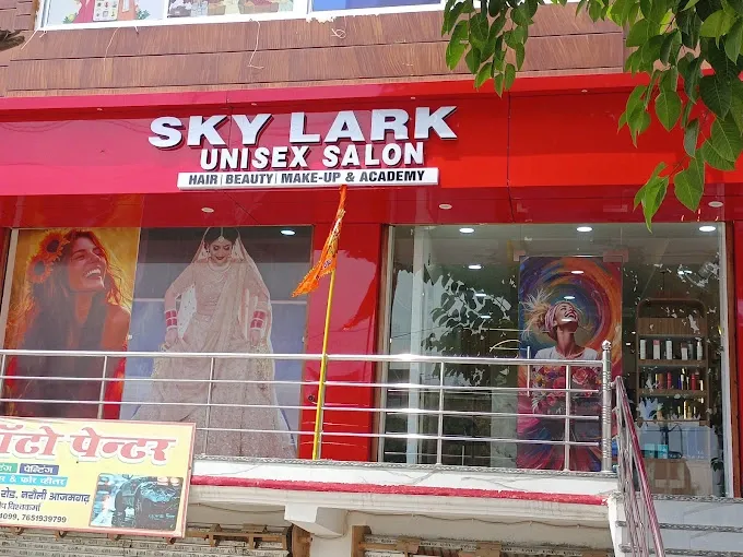 Skylark Unisex Salon & Academy - Cosmetics Store in Azamgarh