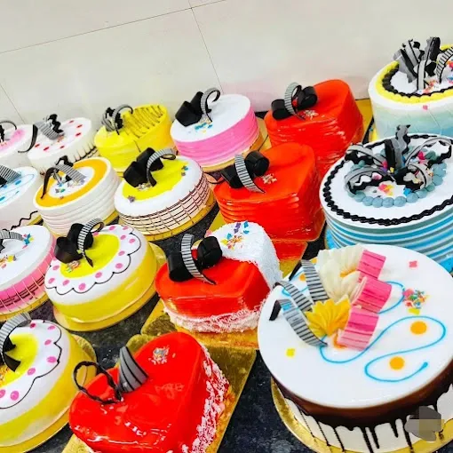 Maa Gayatri Bakers