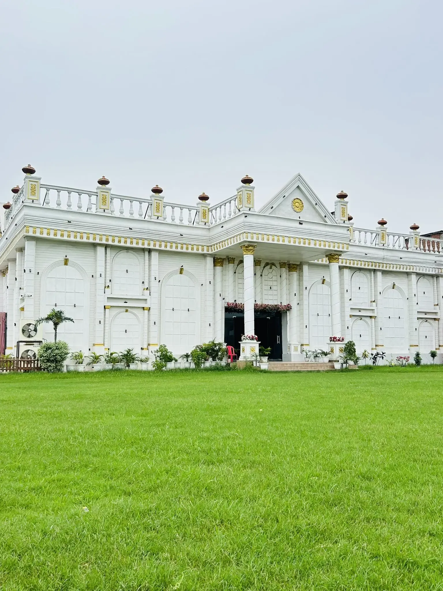 Kashi Dham Banquet Hall n Lawn
