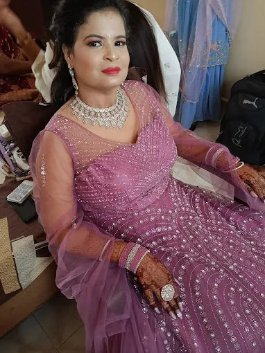 Golden Sky Beauty Parlour & Acadmey