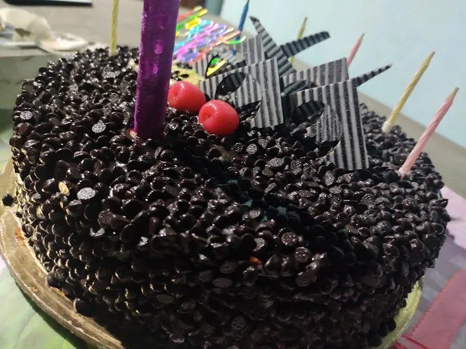 Hind Bakers And Confectionery - Cake Shop in Varanasi