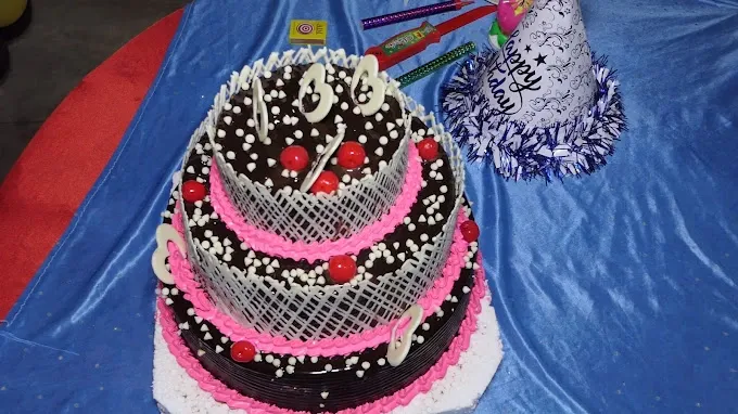 Amrit Bakers - Cake Shop in Varanasi