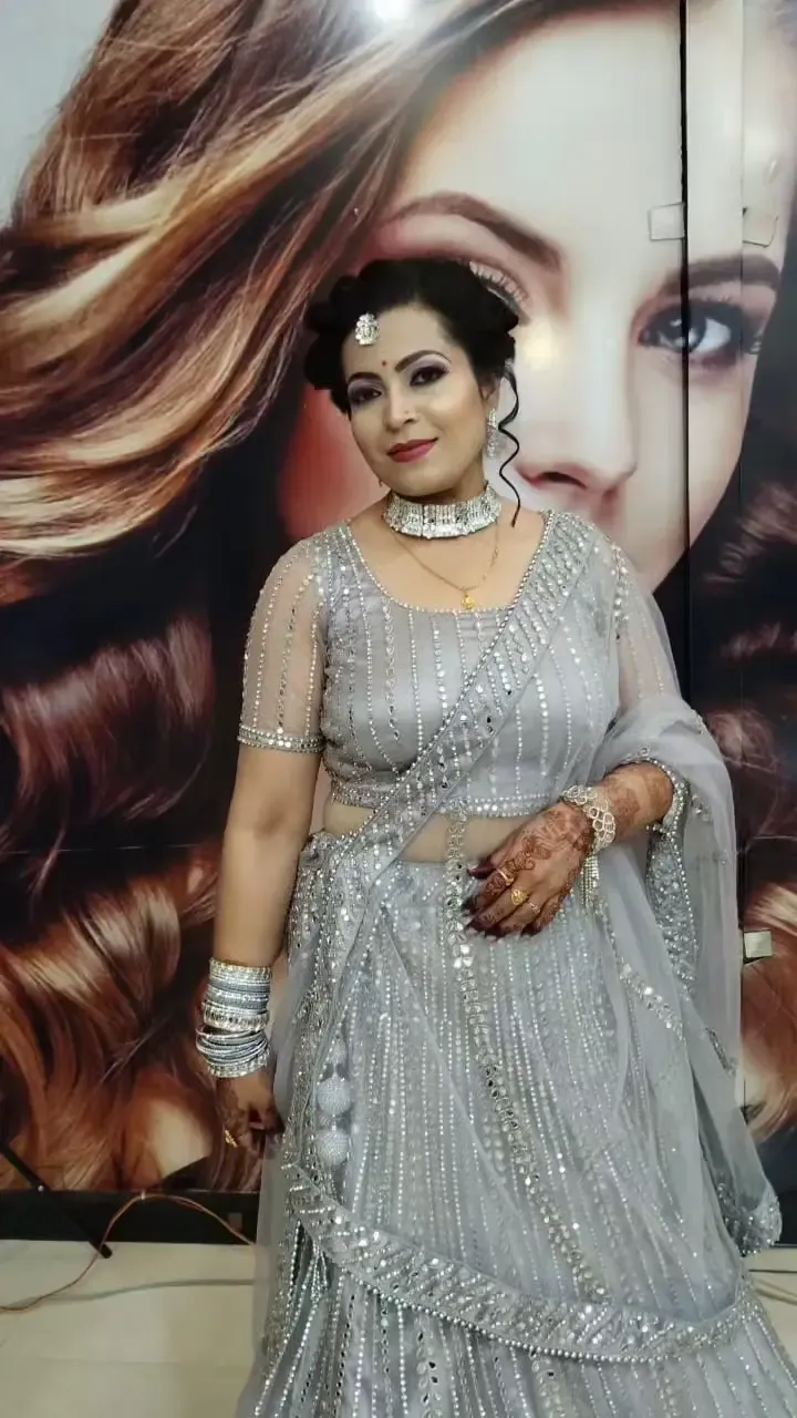 Janhavi Beauty Parlour